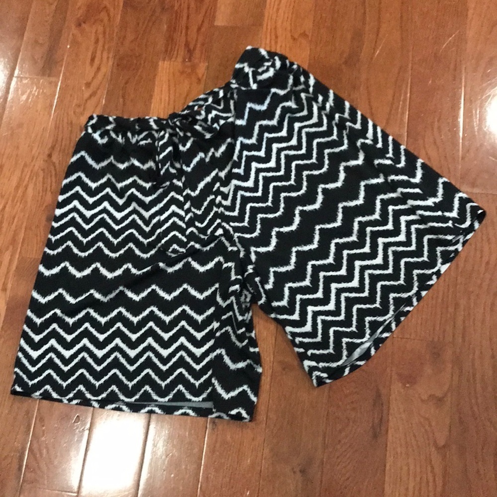 New Directions shorts Large